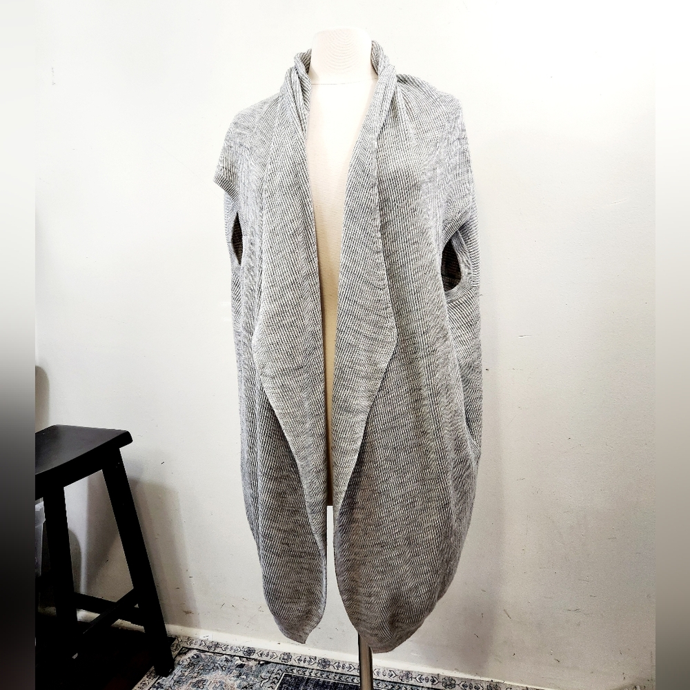 Athleta ribbed sleeveless cardigan sweater